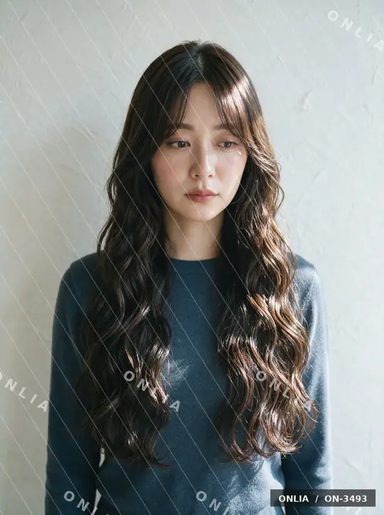 ダークブラウン ウェーブロングのヘアスタイル写真（AIで作った架空の人物）