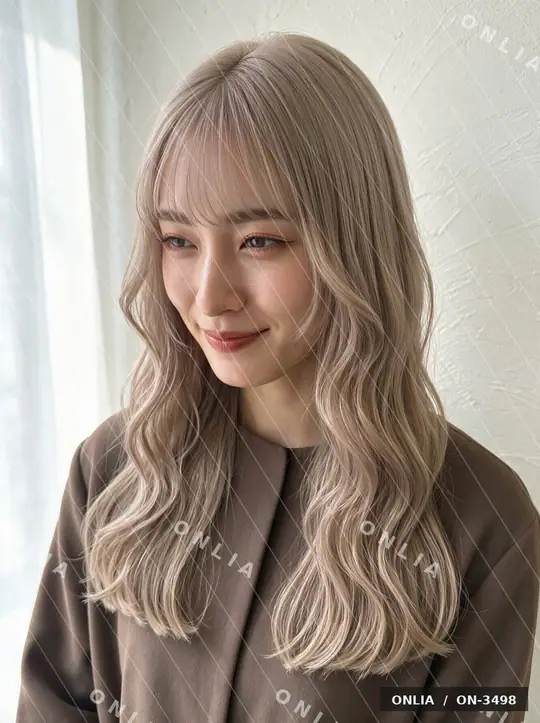 ラベンダーベージュ ウェーブミディアムのヘアスタイル写真（AIで作った架空の人物）